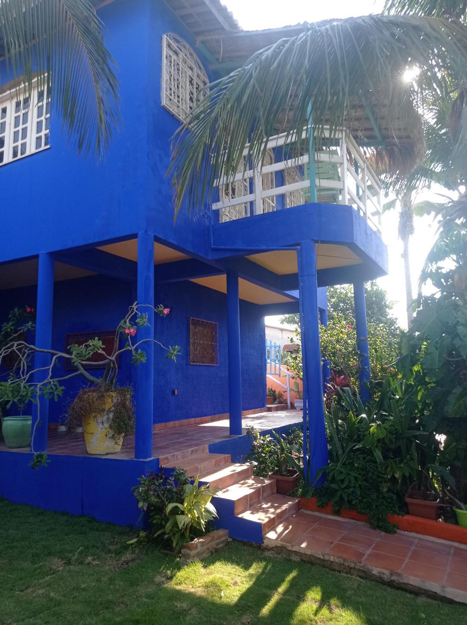 Charming Blue House With Kitchen Parking And Garden Villa Canoa Quebrada Exterior photo