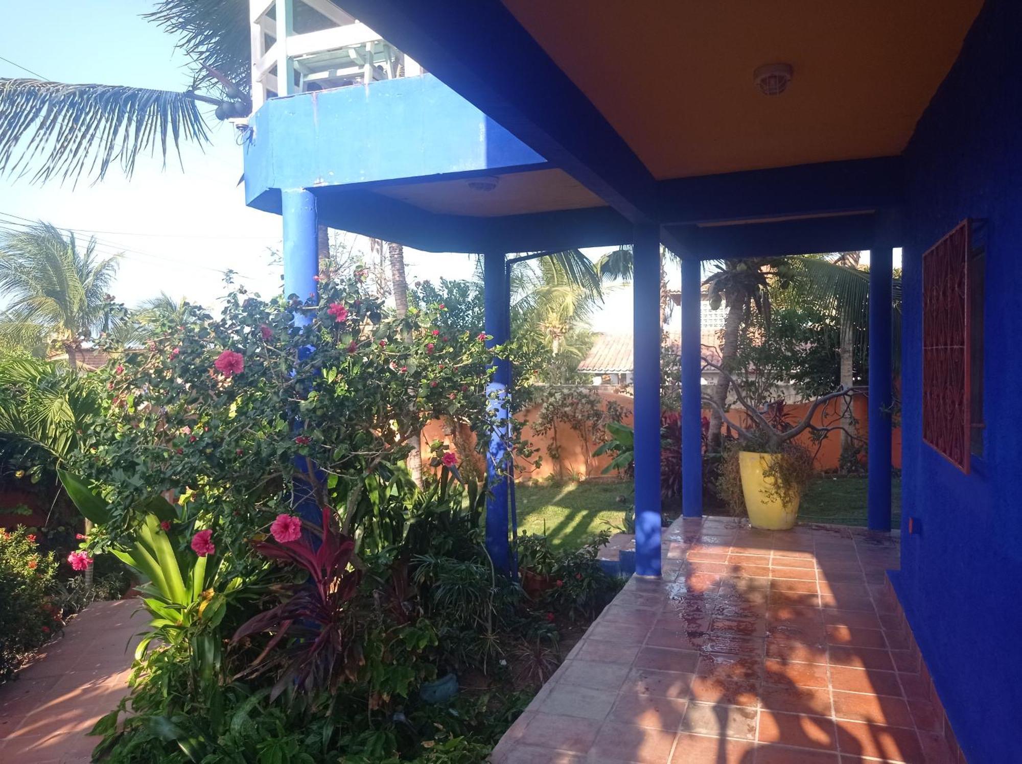 Charming Blue House With Kitchen Parking And Garden Villa Canoa Quebrada Exterior photo